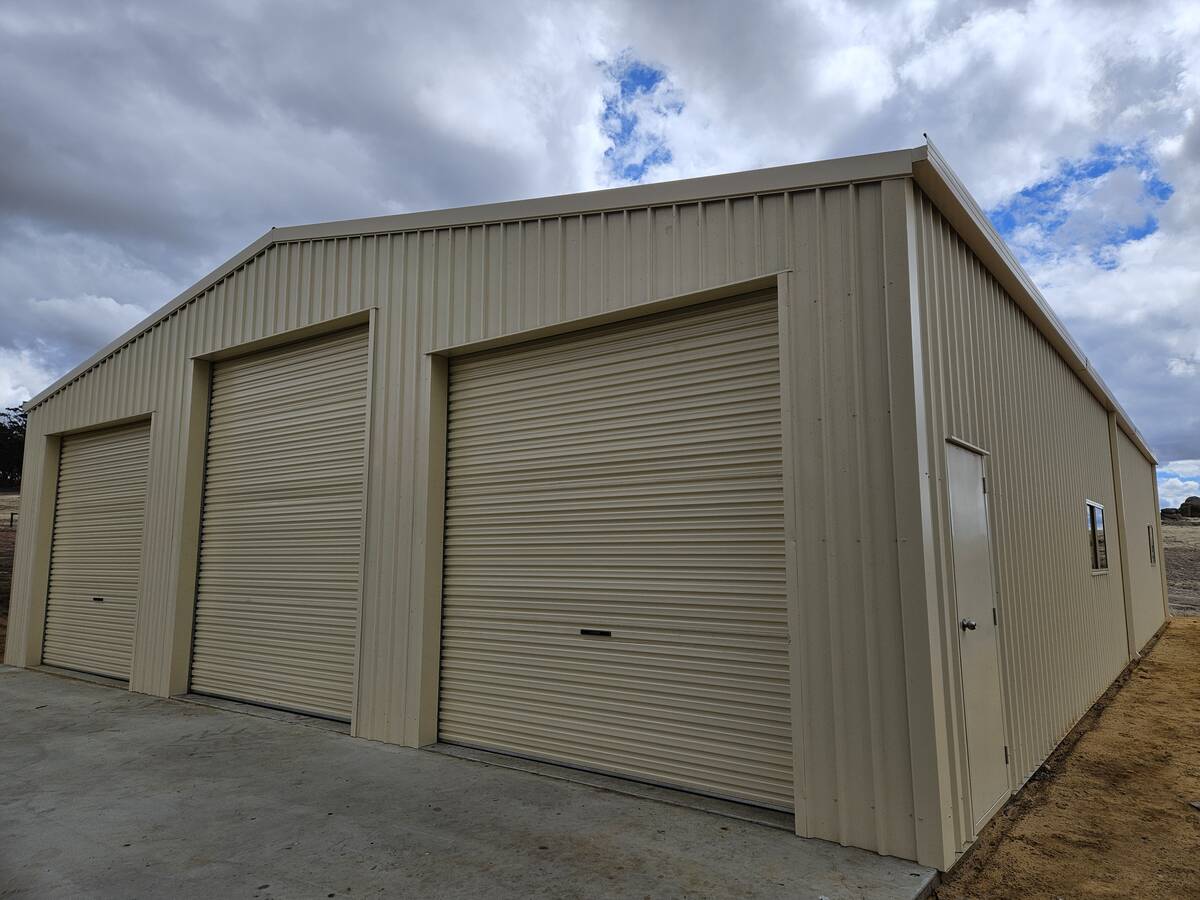 Custom shed built by Dynaspan in Beverley Western Australia