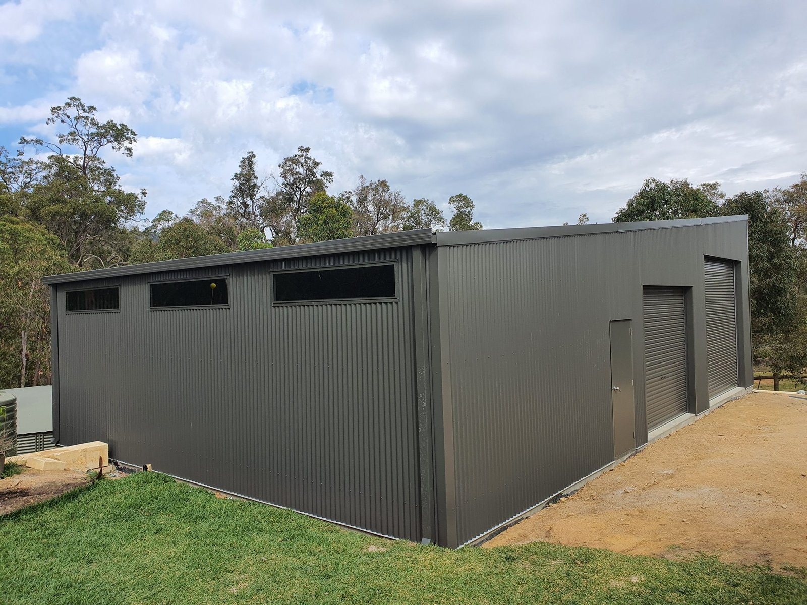Residential Colorbond shed — shed builder Midland suburbs