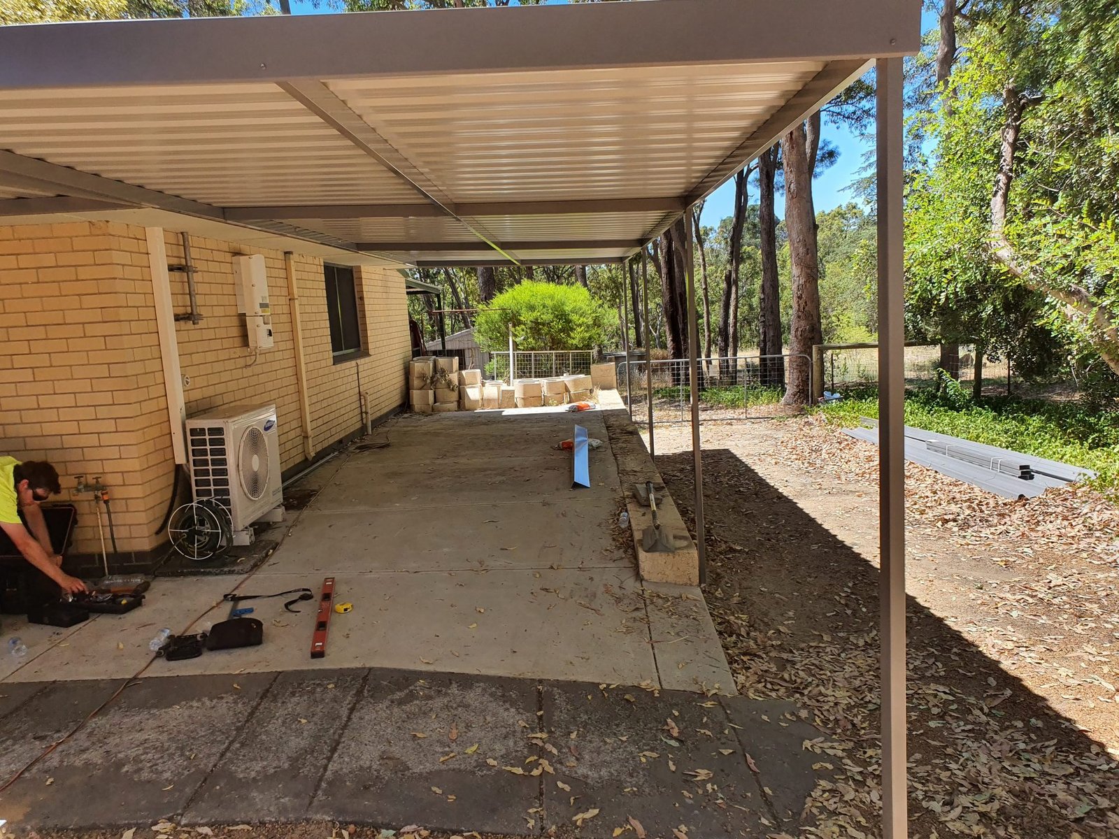 Steel shed framework installation in Perth
