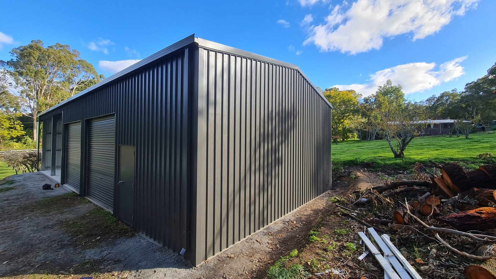Suburban steel shed installation — local carport builder Ellenbrook